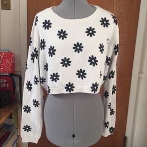 H&M Light Sweater w/ flowers